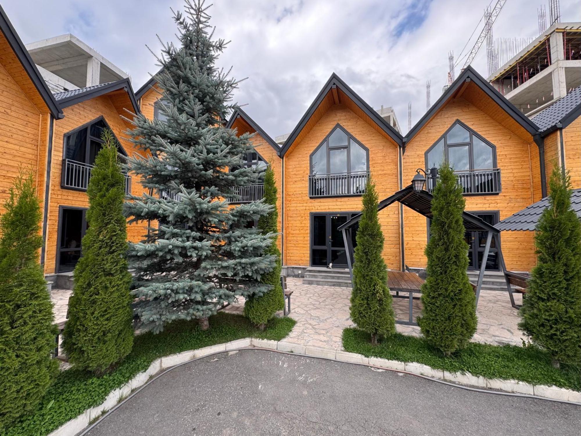 Everest Rest House Tsaghkadzor Esterno foto